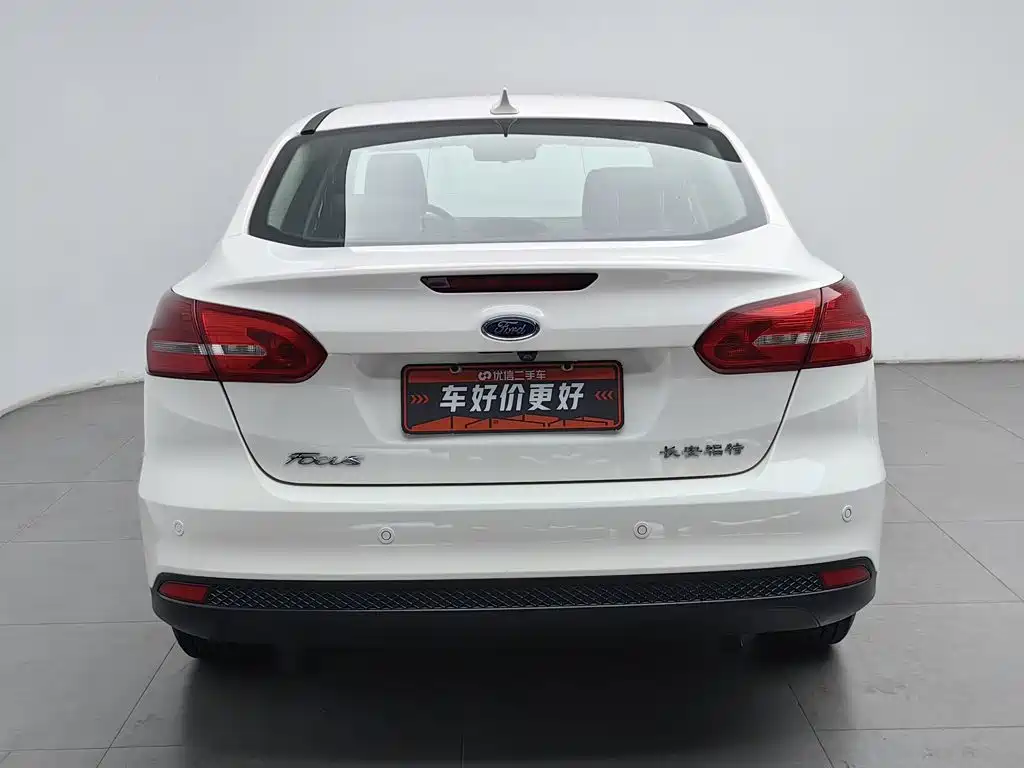 Ford Focus — миниатюра 4