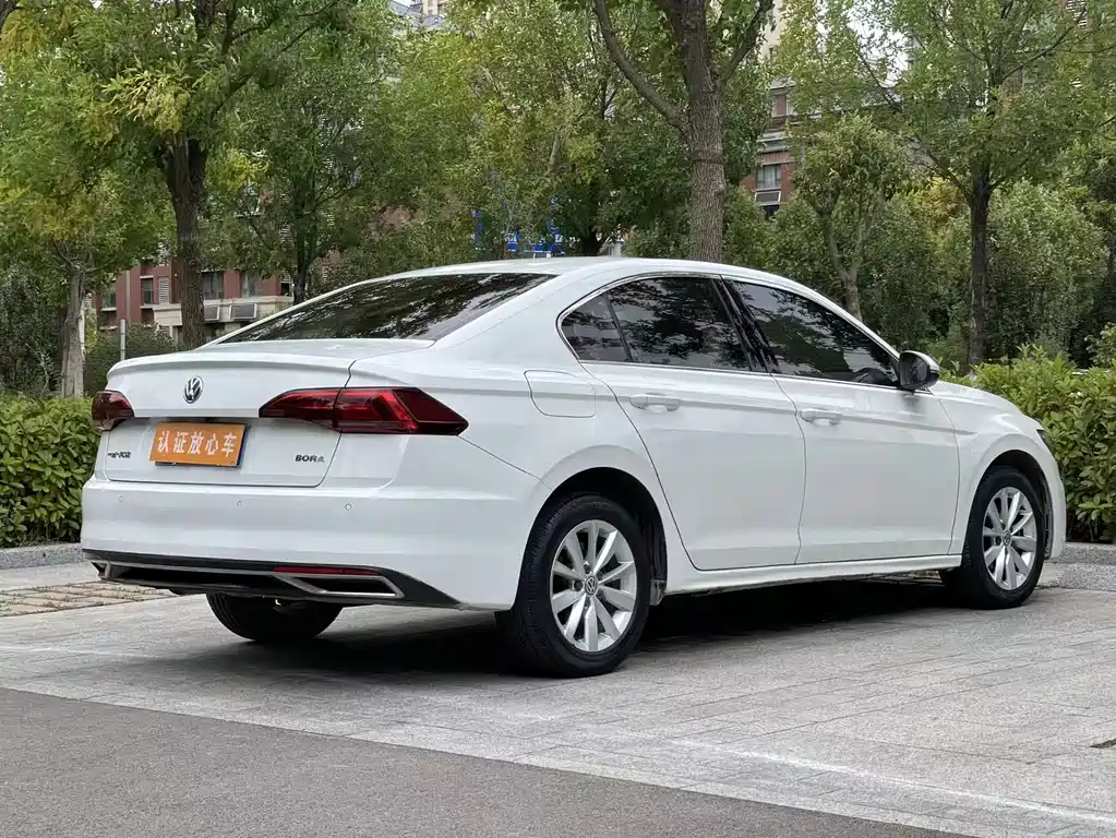 Volkswagen Bora — миниатюра 9