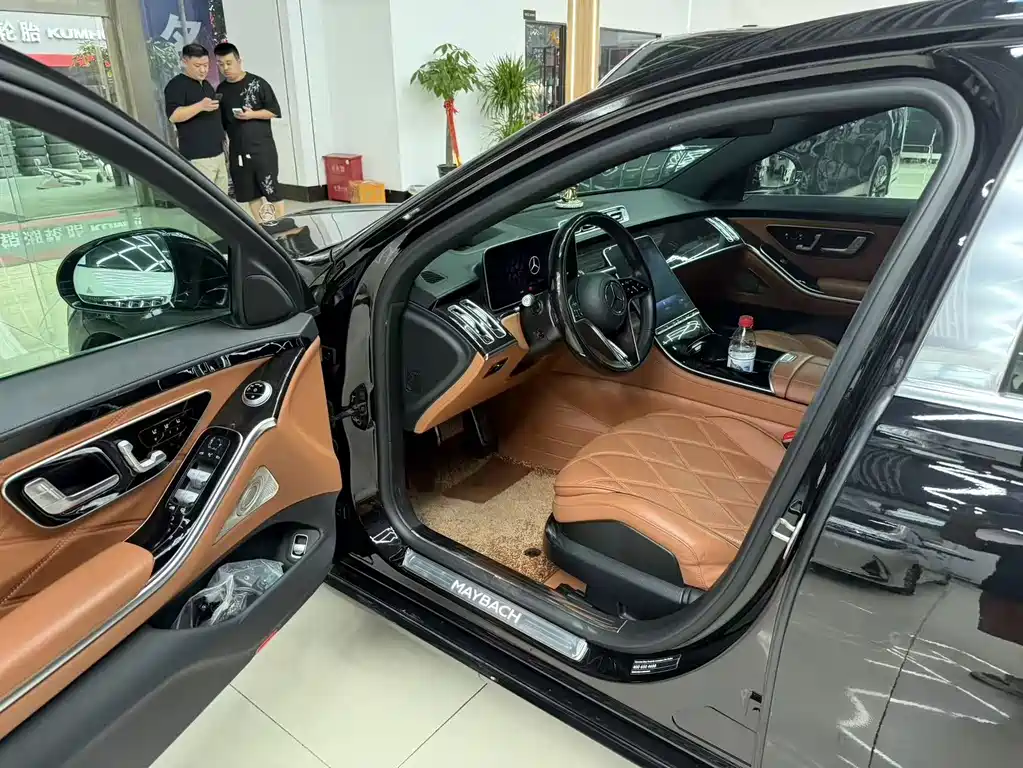 Mercedes-Benz S-Class — миниатюра 5