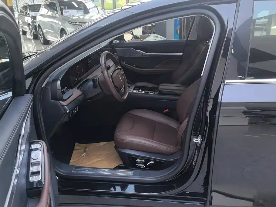 Lincoln Z — миниатюра 9