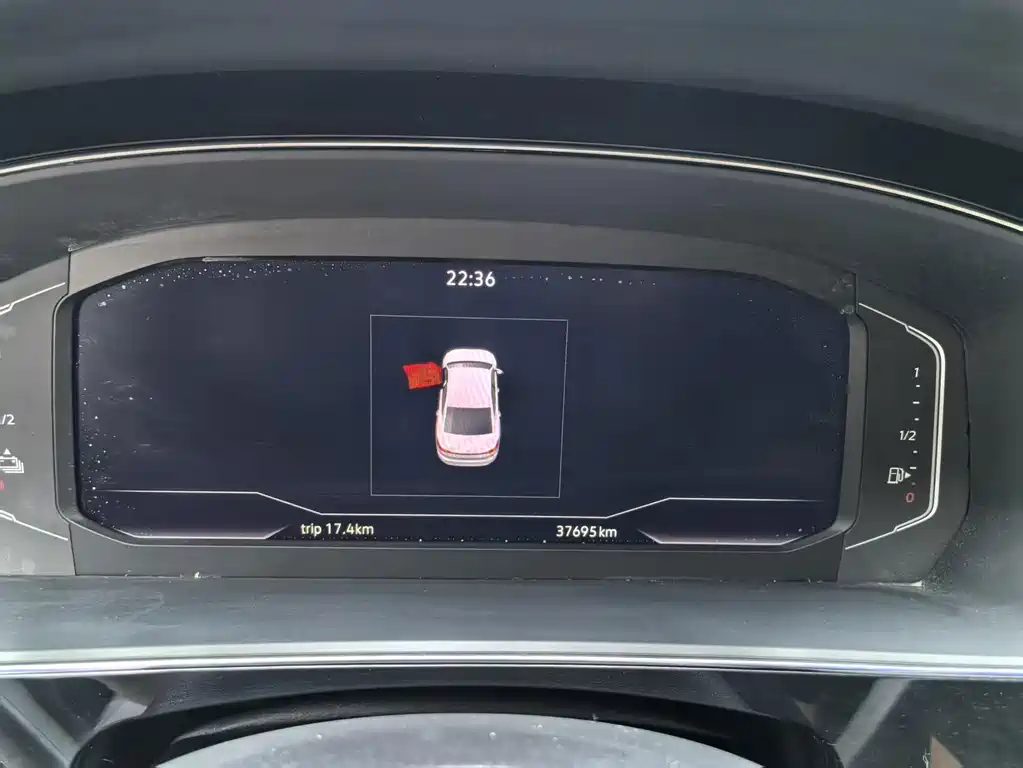 Volkswagen Passat PHEV — миниатюра 12