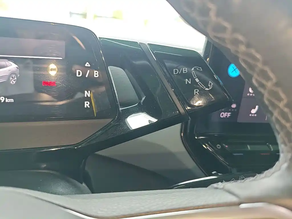 Volkswagen ID.4 X — миниатюра 14