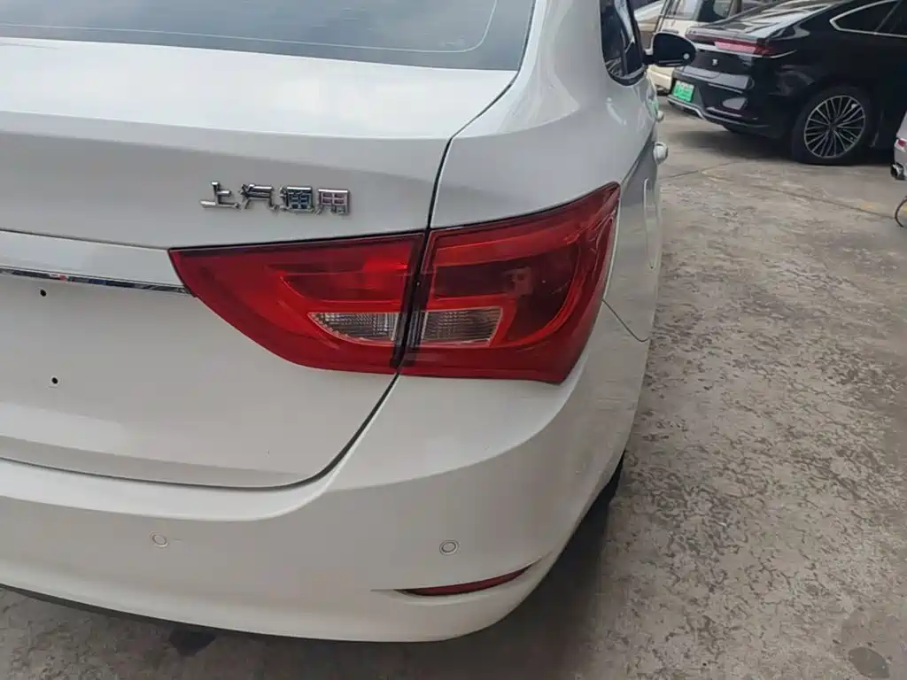 Buick Excelle — миниатюра 8