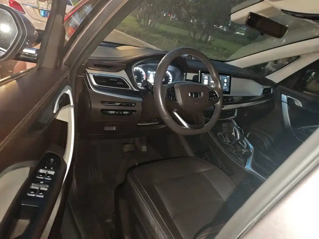 Geely Jia Ji — миниатюра 16
