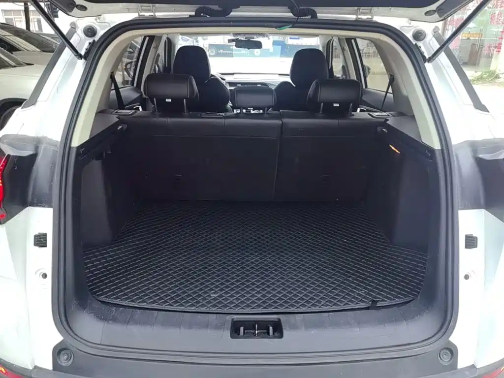 Geely Boyue — миниатюра 19