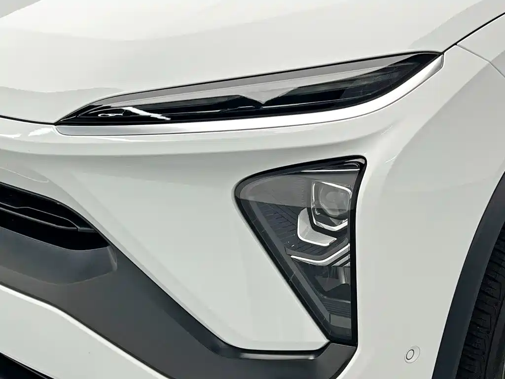 NIO ES6 — миниатюра 9