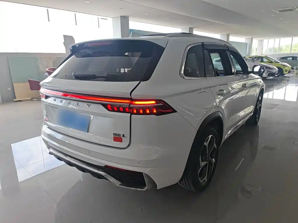 Geely Xingyue L — миниатюра 7