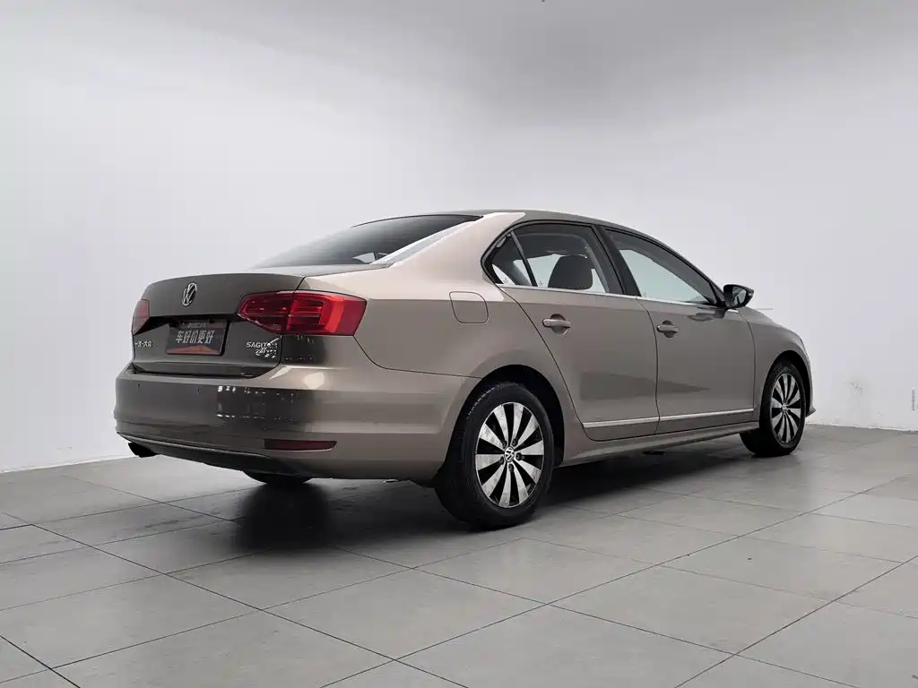 Volkswagen Sagitar — миниатюра 2