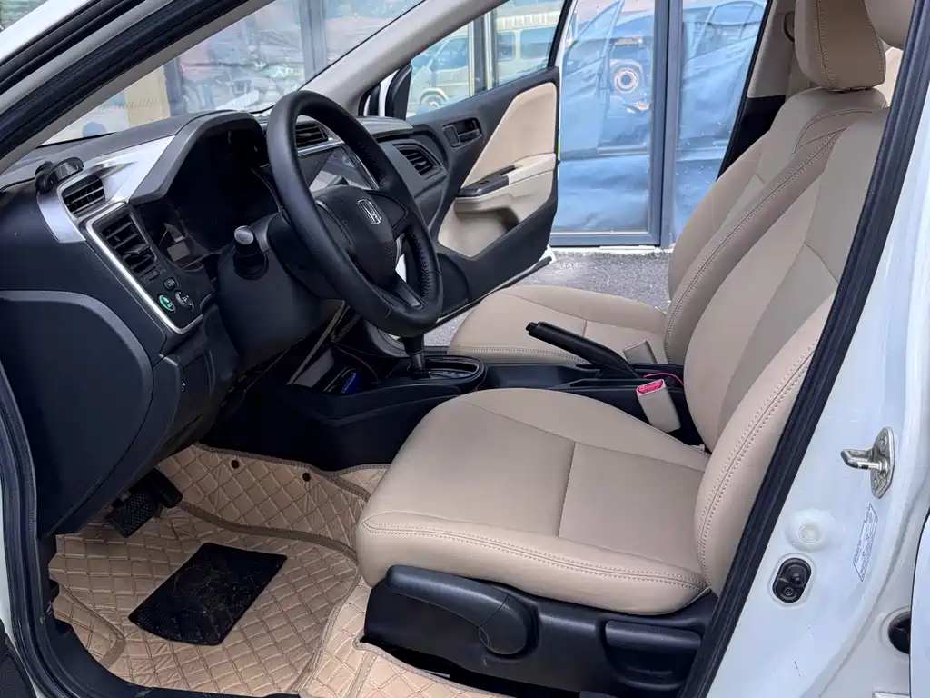Honda City — миниатюра 11