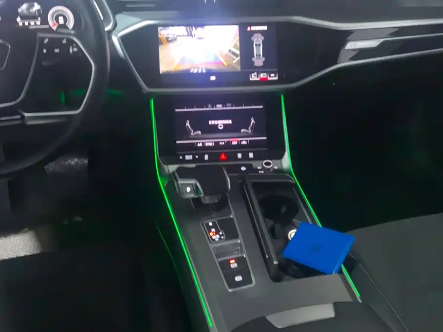 Audi A7L — миниатюра 16