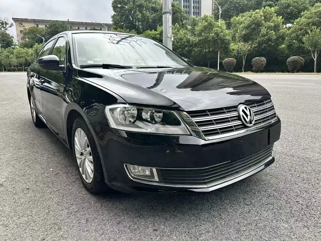 Volkswagen Lavida — миниатюра 2