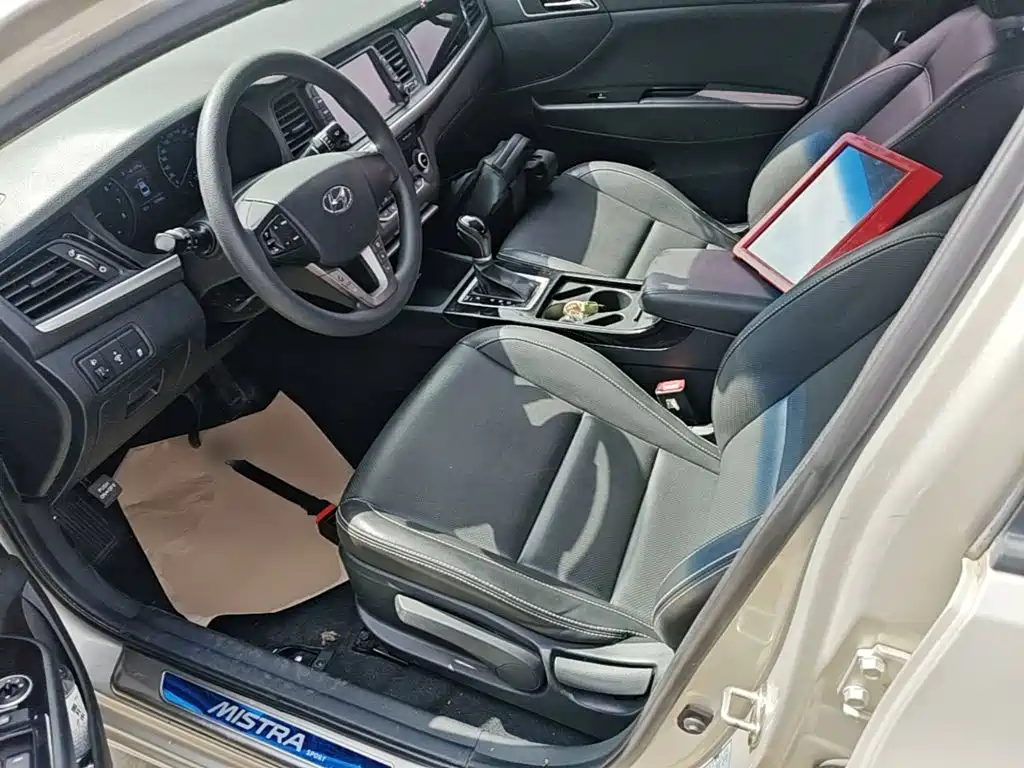 Hyundai Mistra — миниатюра 15