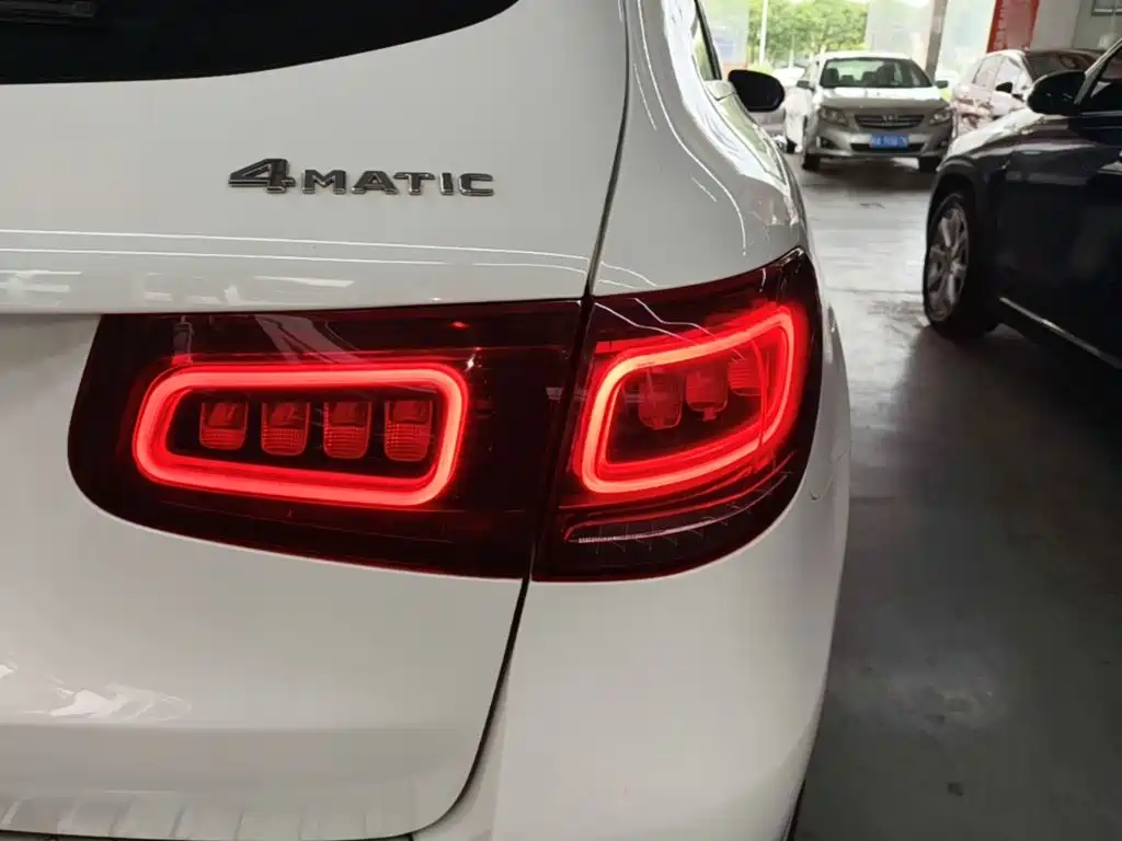 Mercedes-Benz GLC — миниатюра 8