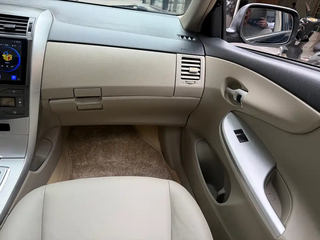 Toyota Corolla — миниатюра 13
