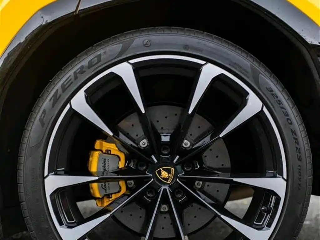 Lamborghini Urus 2023 4.0T V8 S