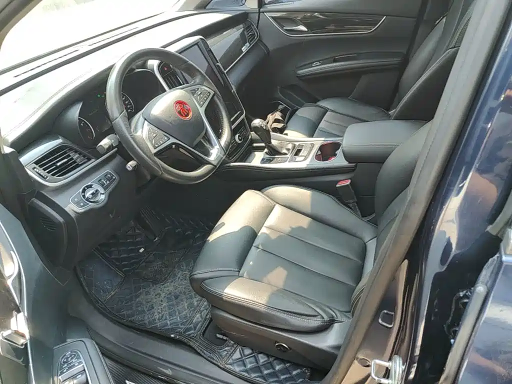 BYD MAX — миниатюра 15