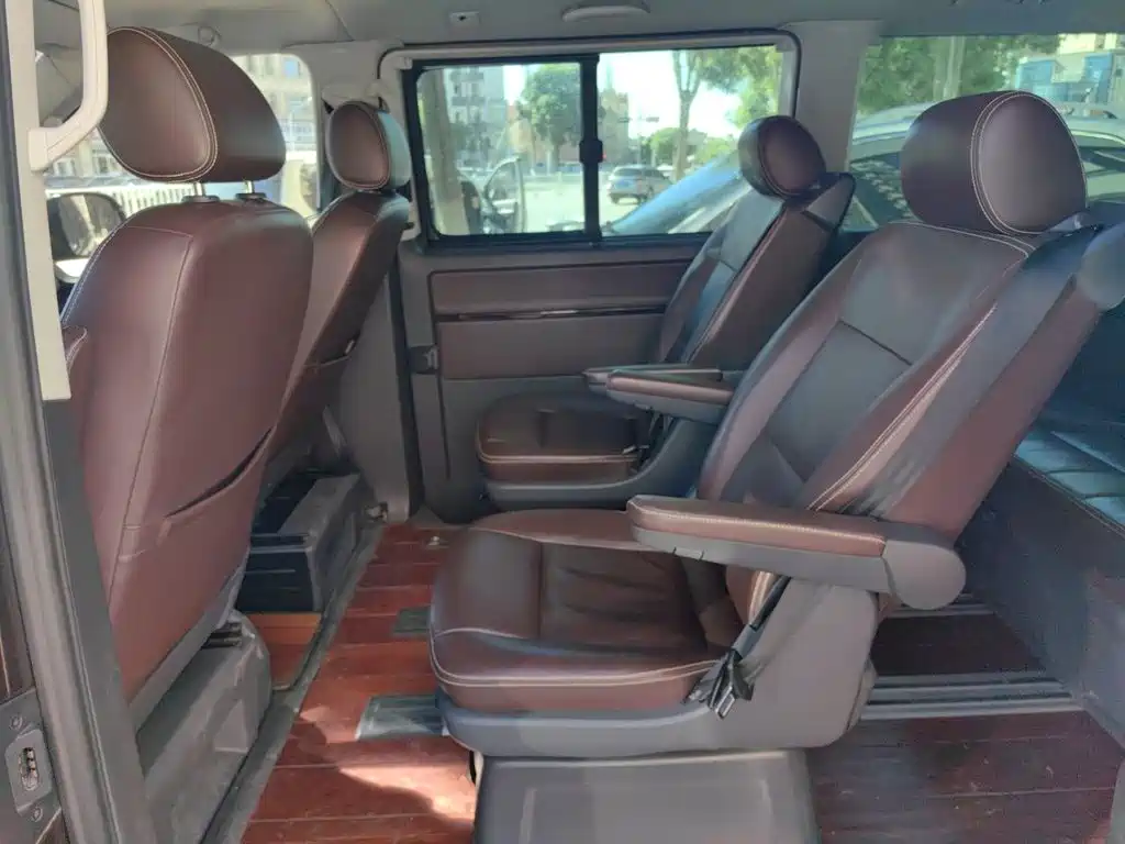 Volkswagen Multivan — миниатюра 18