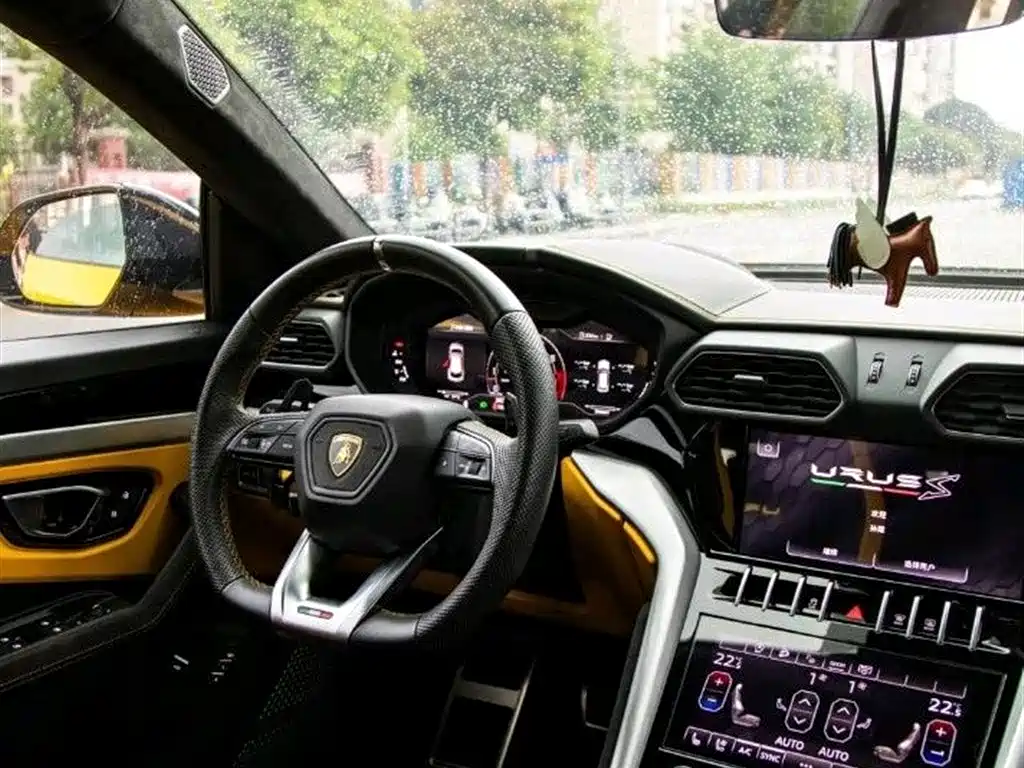 Lamborghini Urus 2023 4.0T V8 S