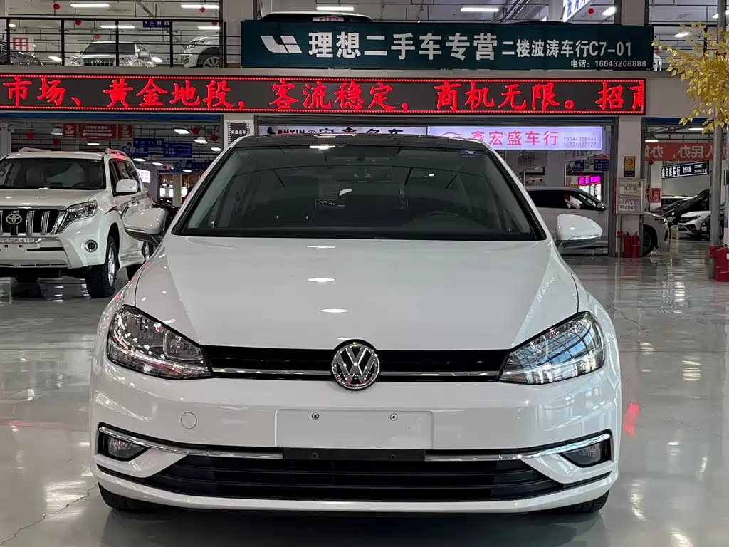 Volkswagen Golf — миниатюра 2