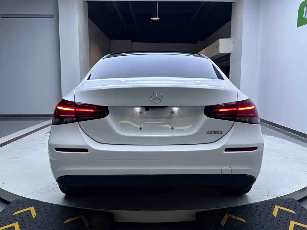 Mercedes-Benz A-Class — миниатюра 2