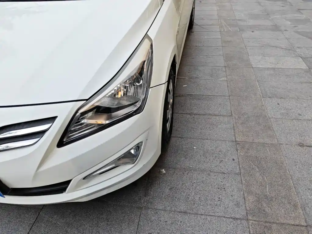 Hyundai Verna — миниатюра 24