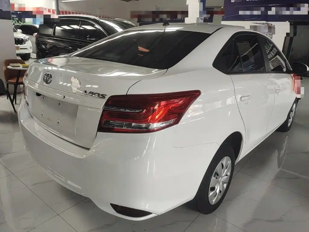 Toyota Vios — миниатюра 7
