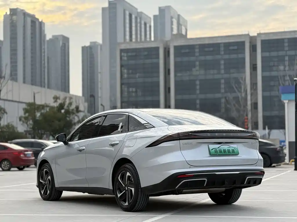 GEELY GALAXY GALAXY L6