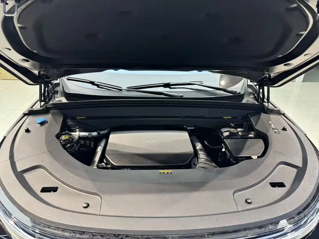 Li Auto Li L7 — миниатюра 5