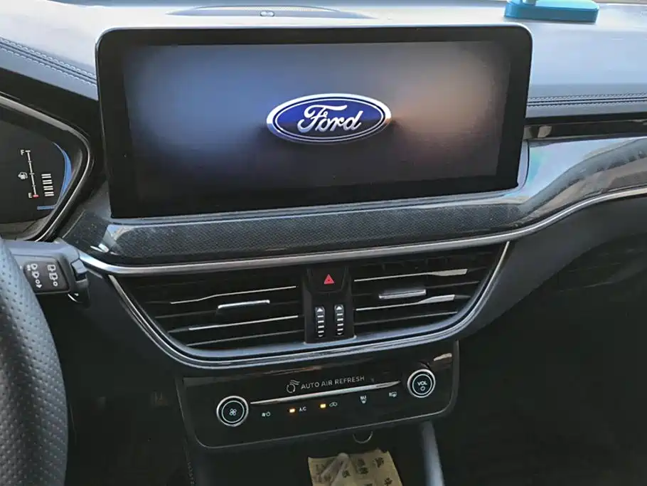 Ford Focus — миниатюра 13
