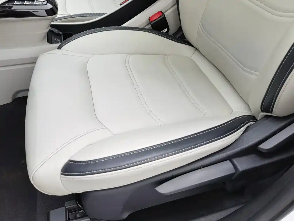 BYD Yuan Pro — миниатюра 20