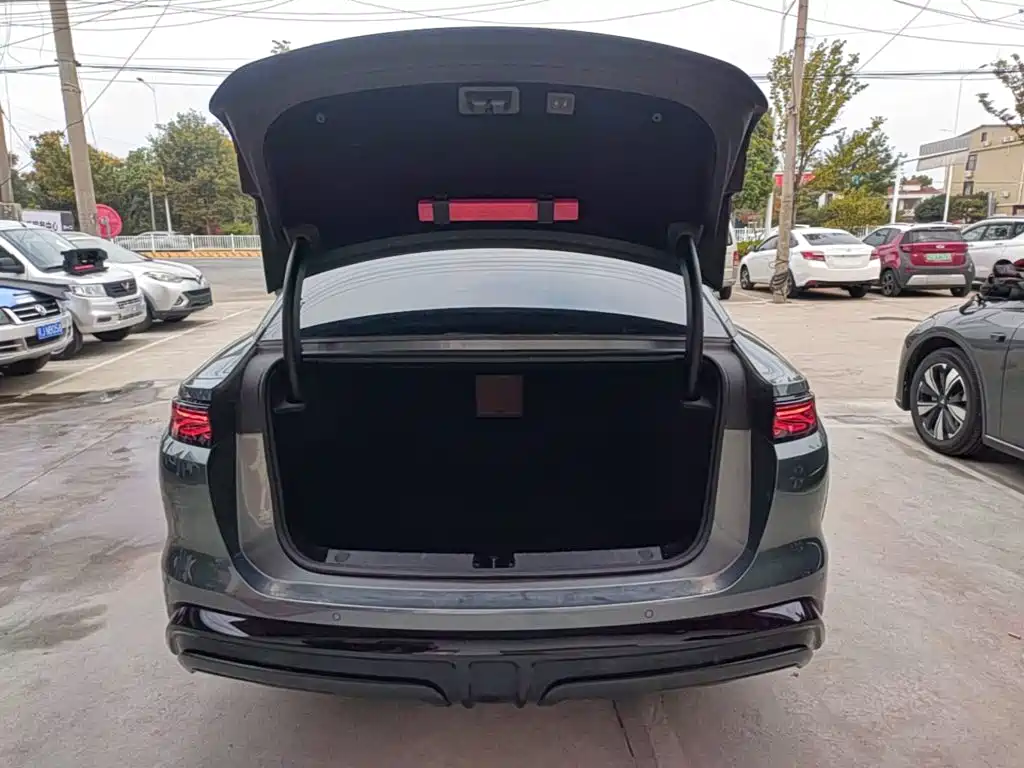 BYD Han L — миниатюра 19