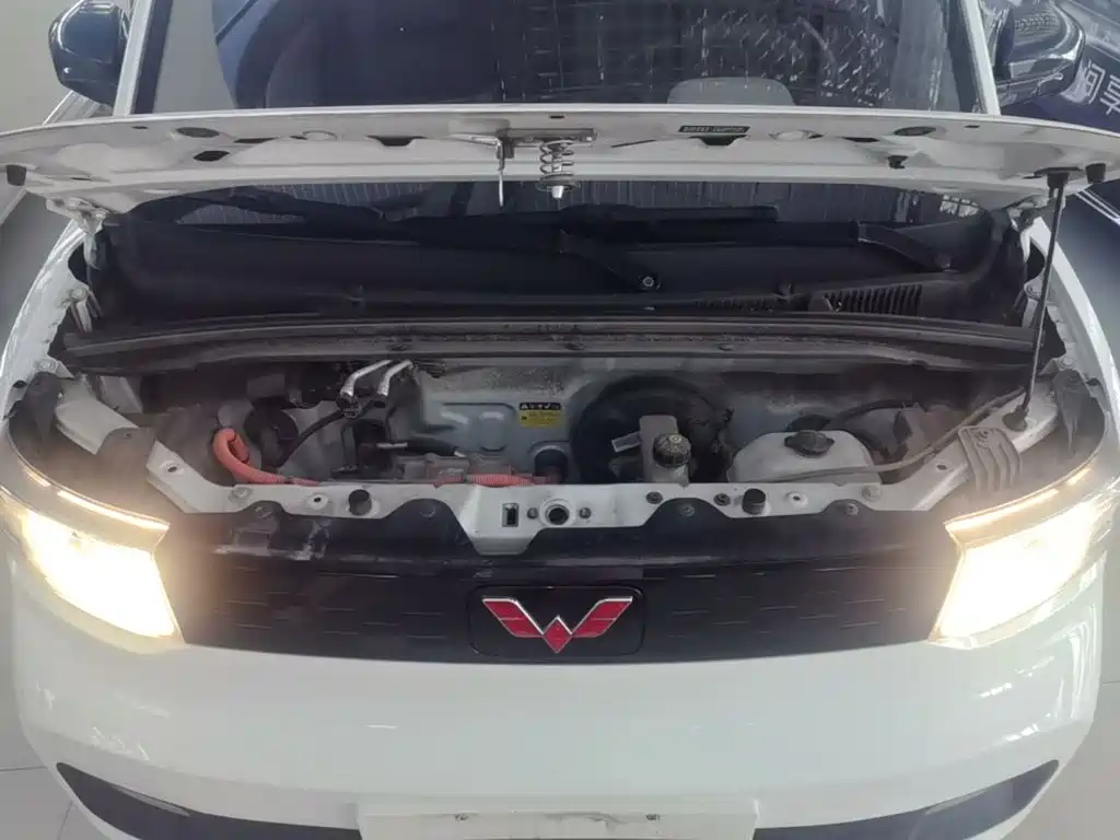 Wuling MINIEV — миниатюра 20
