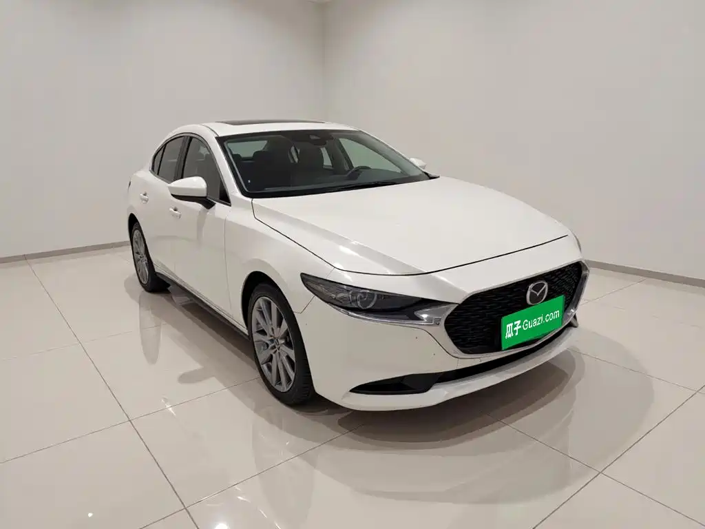 Mazda 3 Axela — миниатюра 3