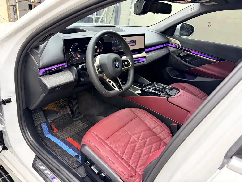 BMW 5 Series — миниатюра 6
