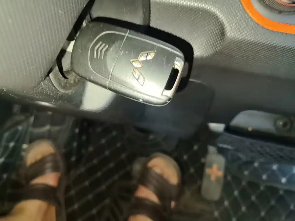 Wuling MINIEV — миниатюра 9