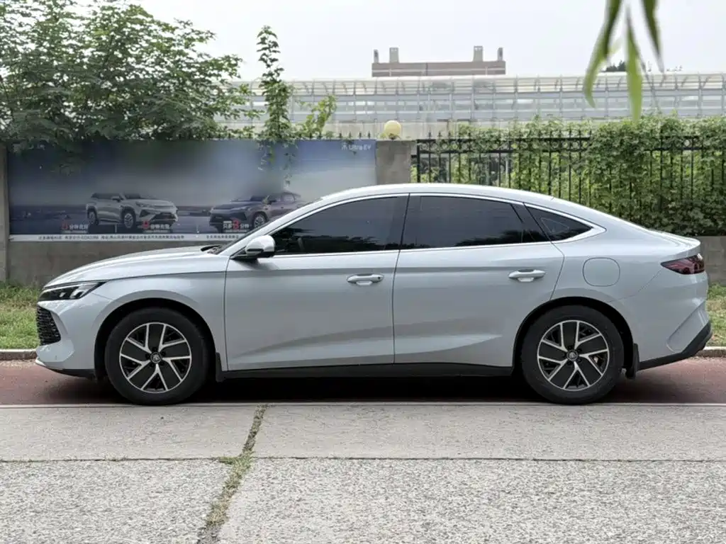BYD Qin L — миниатюра 8