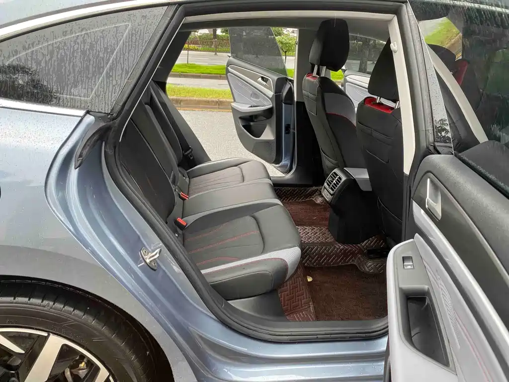 Volkswagen Lamando — миниатюра 6