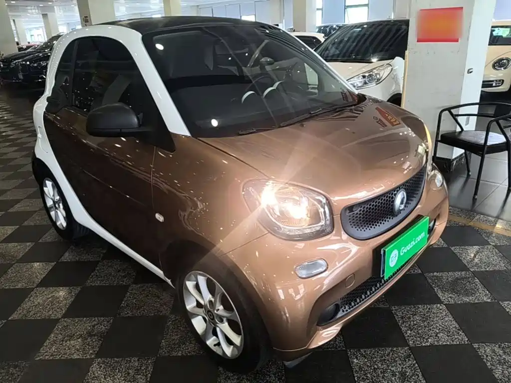 smart Smart Fortwo — миниатюра 4