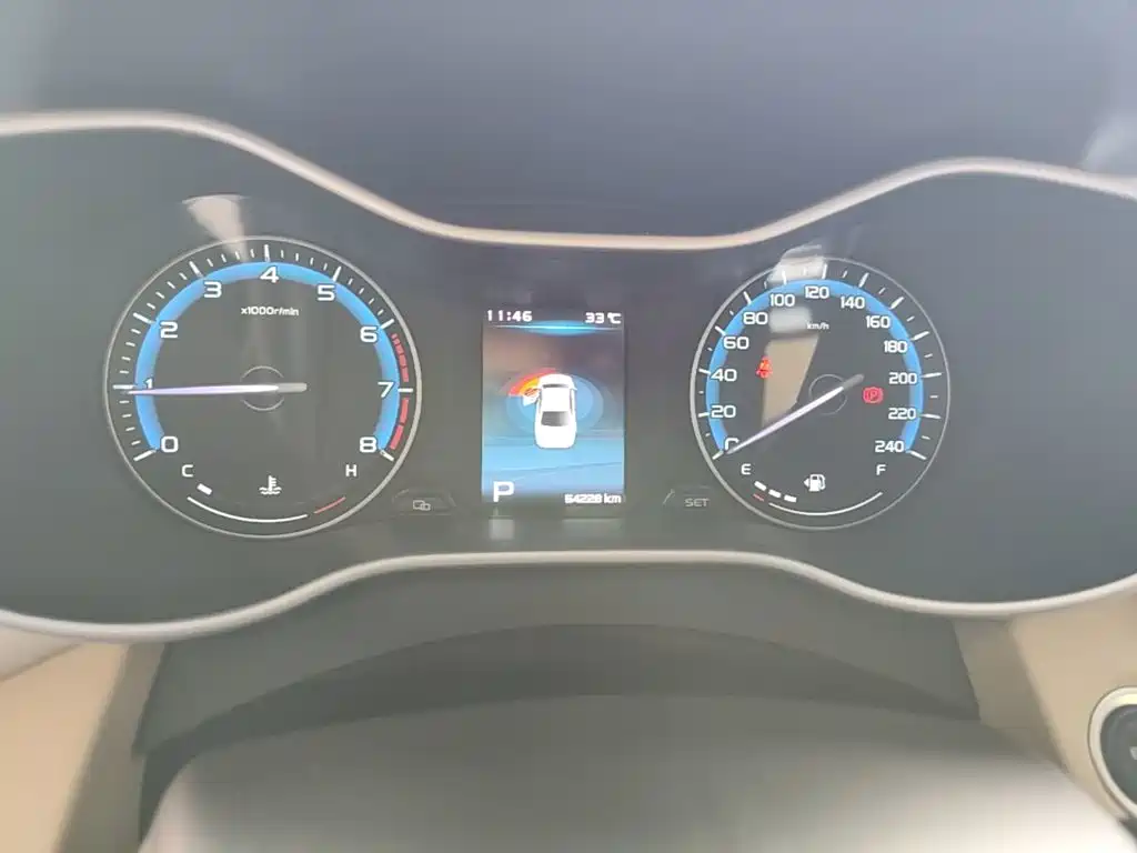 Geely Emgrand — миниатюра 12