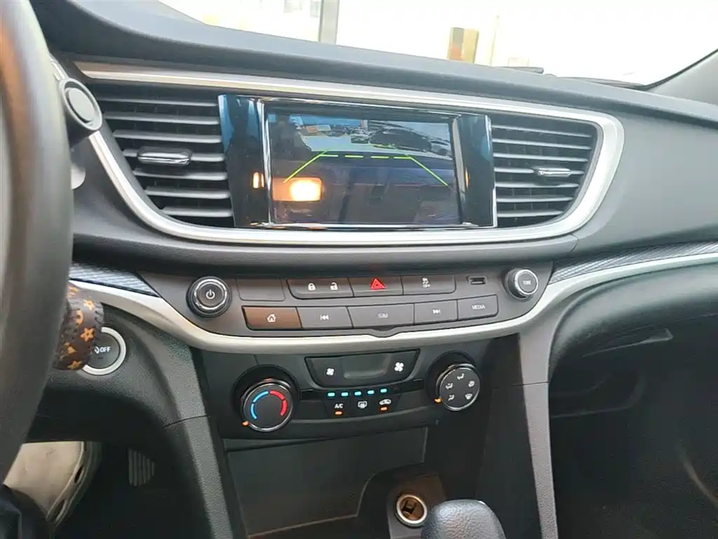 Buick Excelle — фотографии объявления, Фото 13