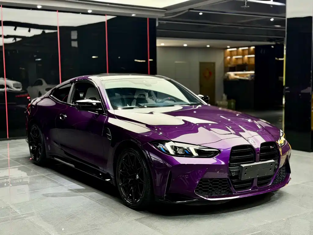 BMW M4 — миниатюра 2