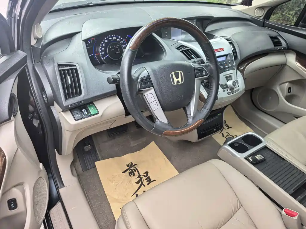 Honda Odyssey — миниатюра 10