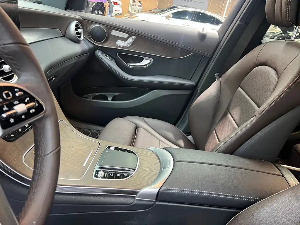 Mercedes-Benz GLC 2022 GLC 300 L 4MATIC