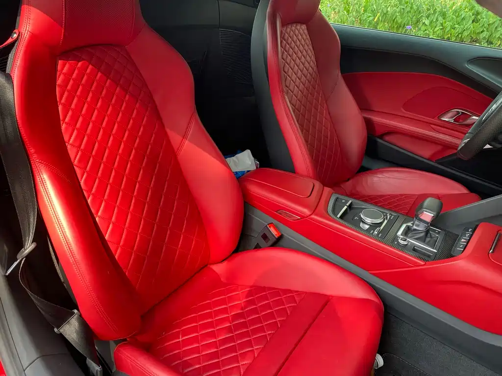 Audi R8 — миниатюра 9