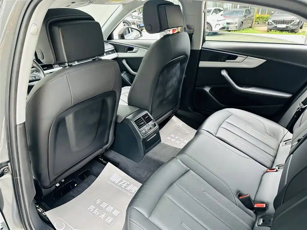 Audi A4L 2020 40 TFSI Fashion