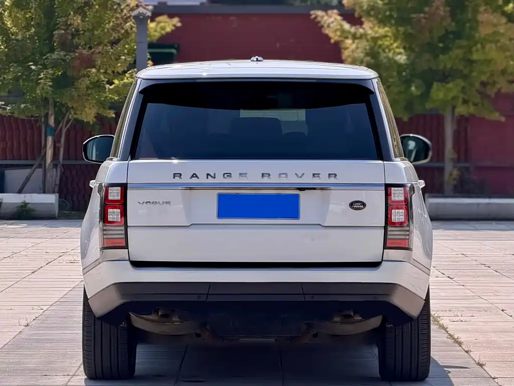 Land Rover Range Rover 2013 NA 5.0 V8 Vogue