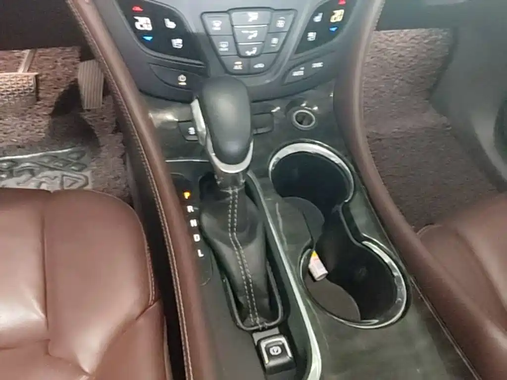 Buick Envision Plus — миниатюра 14