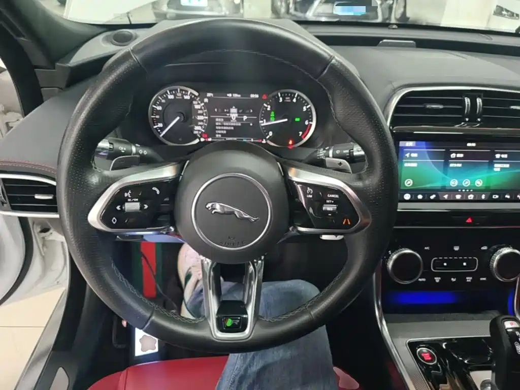 Jaguar XEL — миниатюра 11
