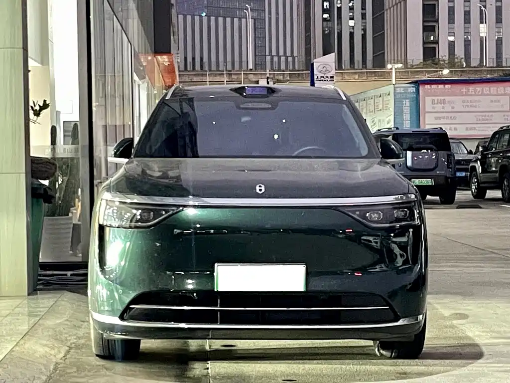 AITO AITO M8 — миниатюра 2