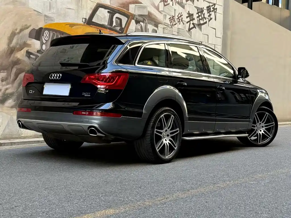 Audi Q7 — миниатюра 2